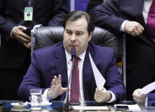 PL que incentiva privatização do saneamento pode ser votado esta semana na Câmara