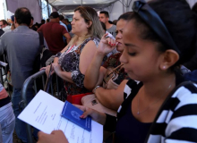 Senado aprova projeto de igualdade salarial entre homens e mulheres
