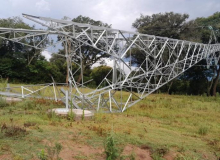 Após sabotagem, torre de energia cai e deixa 6 mil sem luz no interior do RS