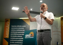 Desafio é mais complexo do que revogar a reforma trabalhista, diz Clemente Lúcio
