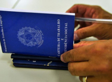 Saldo do emprego formal dobra em janeiro, com 180 mil vagas