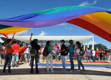 STF retoma hoje julgamento sobre criminalização da LGBTfobia