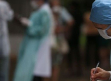 Média móvel de mortes por Covid-19 no Brasil sobe 49% e mundo bate recorde