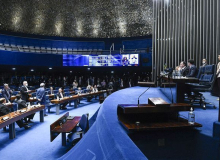 Senado vota hoje PEC do Desespero que autoriza gasto extra em ano eleitoral  