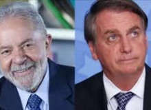 PoderData: Lula tem 52% dos votos válidos, contra 48% de Bolsonaro