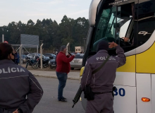 Trabalhadores Revap resistem a pressão da polícia e dos patrões e greve continua