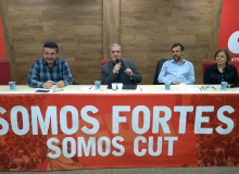 Cortar gastos não garante saída da crise econômica, diz Belluzzo