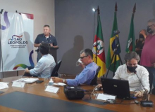 Trabalhadores, empresários e poder público discutem futuro da indústria no RS