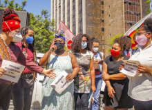 Ato em Porto Alegre repudia fascismo e racismo, e exige medidas da Câmara Municipal