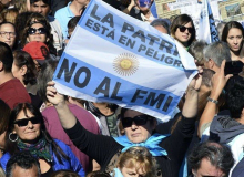 Sindicatos argentinos anunciam greve geral contra política econômica de Macri