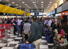 Aposentados e estudantes do Prouni poderão viajar com passagens aéreas a R$ 200