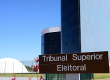 TSE mantém decisão que multou deputado Nikolas em R$ 30 mil por fake news sobre Lula