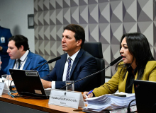 CPI pede indiciamento de Bolsonaro e mais 60 pessoas por atos golpistas