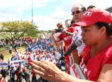 ‘Governo quer levar trabalhador rural à condição de indigente’, diz Carmen Foro