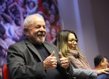 Em São Paulo, Lula reforça compromisso com movimentos sociais em plano de governo