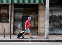 Mais de 700 mil empresas encerraram atividades na pandemia
