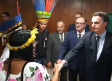 Bolsonaro estuda abandonar tratado sobre direitos indígenas e quilombolas