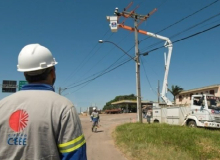 Equatorial usa marca CEEE para esconder precarização dos serviços no RS