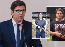 Secretário de Cultura de Bolsonaro, Mario Frias anda armado e intimida funcionários