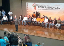 Lula admite candidatura. ‘Não posso voltar e fazer menos do que fiz’, diz a centrais