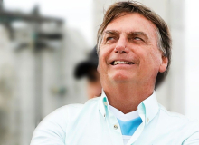 Advogados e acadêmicos pedem a STF que Bolsonaro passe por exames psiquiátricos