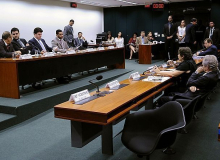Audiência Pública na Câmara questiona venda da Eletrobrás