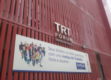Sindicatos participam do protesto em defesa da Justiça do Trabalho em Aracaju
