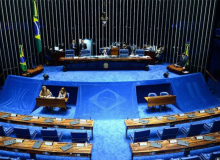 Governo insiste em cortar da saúde e educação e votação da PEC 186 deve ser adiada