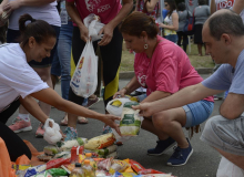R$ 150 de auxílio não mata a fome, nem retoma economia, dizem CUT e economista