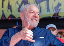 Ao vivo: Lula fala com mídia independente e youtubers. Assista