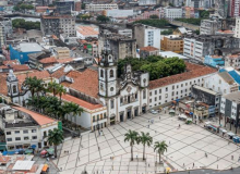 Renda mensal média de 40% dos moradores do grande Recife é de R$ 104