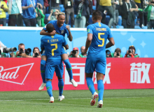 Brasil vence a Costa Rica nos acréscimos e encaminha classificação