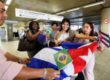Médicos brasileiros não aguentam trabalhar como cubanos e desistem