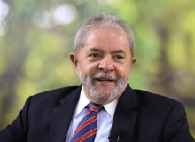 Defesa recorre ao STF para evitar transferência que coloca vida de Lula em risco