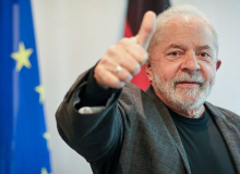 Lula mantém liderança folgada na média das pesquisas, diz Vox Populi