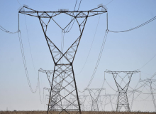 Com energia privatizada, nordestinos sofrem com preços altos e serviços ruins
