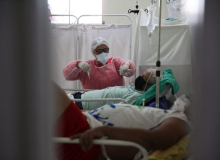 Brasil pode chegar a 5 mil mortes por dia entre abril e maio, alertam especialistas