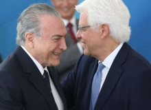 Desembargador do TRF2 antecipa decisão e manda soltar Michel Temer