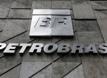 Petroleiros afirmam que desmonte na Petrobras é responsável pelo aumento da inflação