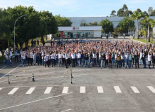 Trabalhadores na LG Taubaté aprovam greve por tempo indeterminado