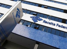 Por reajuste, servidores públicos federais podem parar dia 18