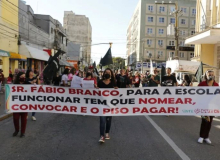 Professores municipais de Rio Grande param contra medidas que atacam educação