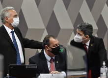 AO VIVO: Renan Calheiros apresenta do relatório final da CPI da Covid