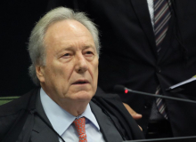 Decreto presidencial formaliza aposentadoria de Lewandowski, ministro do STF