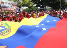 Chavismo ganha 17 dos 23 estados na Venezuela