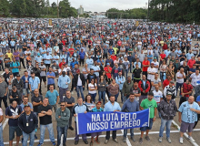 Metalúrgicos da Ford rejeitam proposta para encerrar contratos