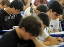Privatização das escolas públicas no PR ameaça educação e pode se espalhar pelo país