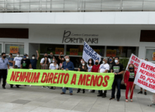 Eletricitários suspendem greve para aguardar abertura de negociações no TST