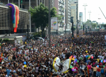 Parada LGBT restringe participação do movimento sindical