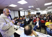 Entidades sindicais internacionais discutem a democracia e o futuro do trabalho